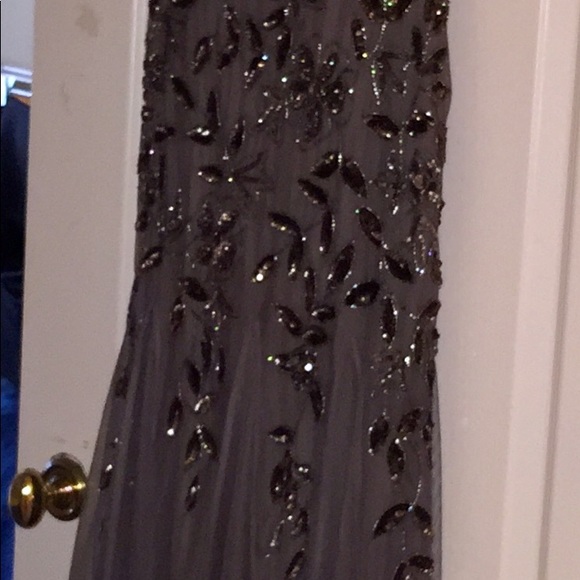 Adrianna Papell gown - Picture 6 of 8